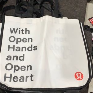 Lululemon bag large